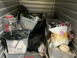 5 x 10 storage unit in Indio, CA
