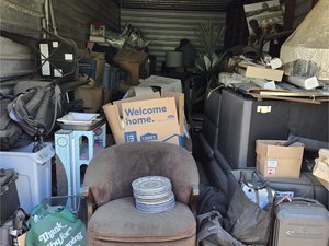 10 x 25 unit in Neptune