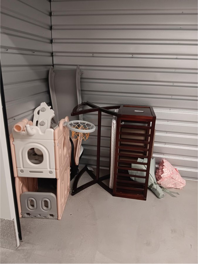 5 x 10 storage unit in Elkhart, IN