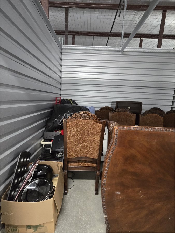 10 x 8 storage unit in Columbus, GA