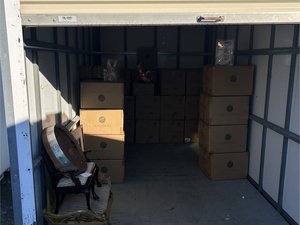 8 x 16 storage unit in Wantage, NJ