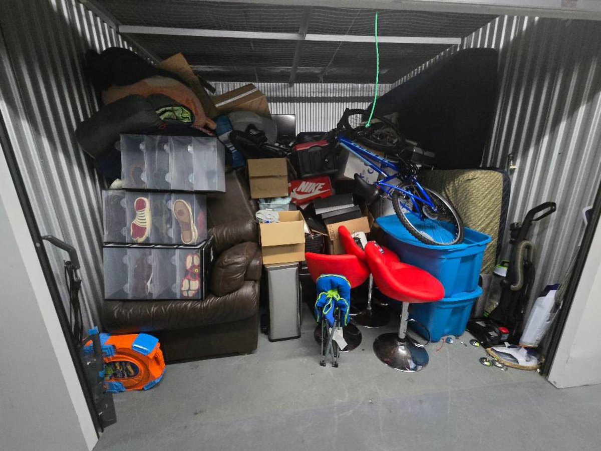10 x 10 storage unit in Goose Creek, SC