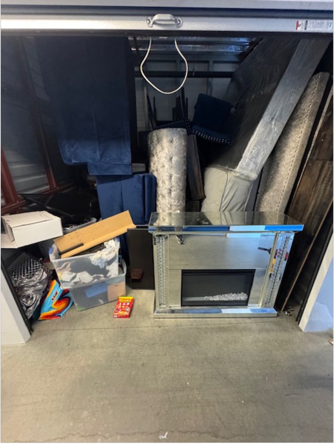 10 x 10 storage unit in Owings Mills, MD