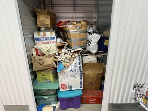 5 x 10 storage unit in Auburn, WA