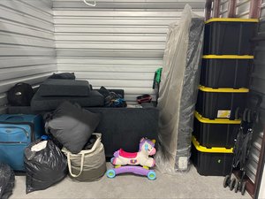 10 x 8 storage unit in Kissimmee, FL