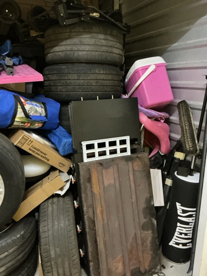 8 x 10 storage unit in Indio, CA