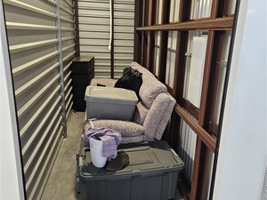 5 x 15 storage unit in Dundalk, MD
