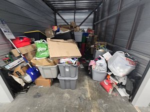 10 x 15 storage unit in Cincinnati, OH