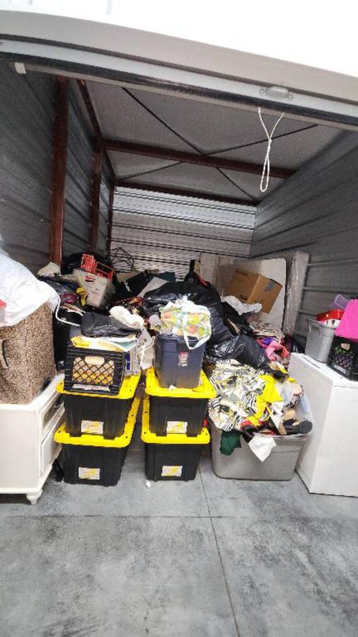 10 x 15 storage unit in Jonesboro, GA