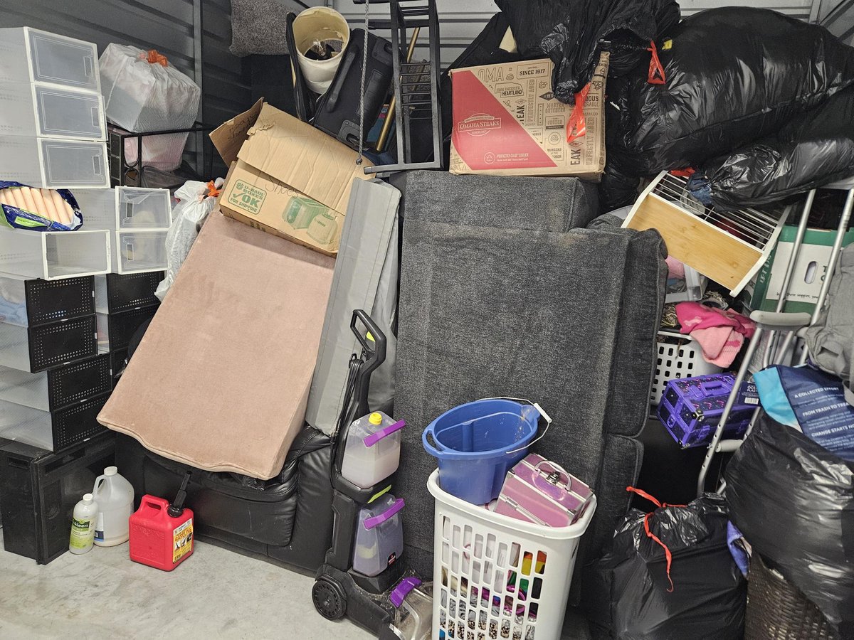 10 x 10 storage unit in Inver Grove Heights, MN