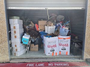 10 x 10 storage unit in Bedford, TX