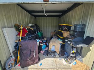 10 x 15 storage unit in Pinellas Park, FL