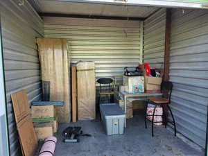 10 x 10 storage unit in Houston, TX