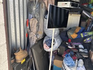 5 x 10 storage unit in Hemet, CA
