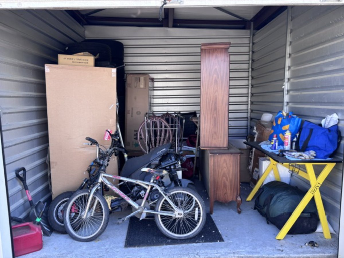 10 x 10 storage unit in Malden, MA