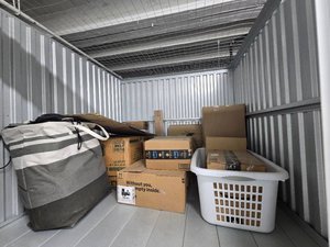 5 x 5 storage unit in Chicago, IL