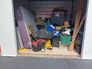 10 x 10 storage unit in Osceola, IN