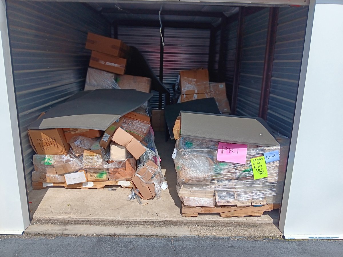 10 x 20 storage unit in Osceola, IN