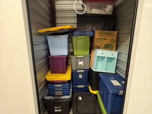 5 x 5 storage unit in Fairfax, VA
