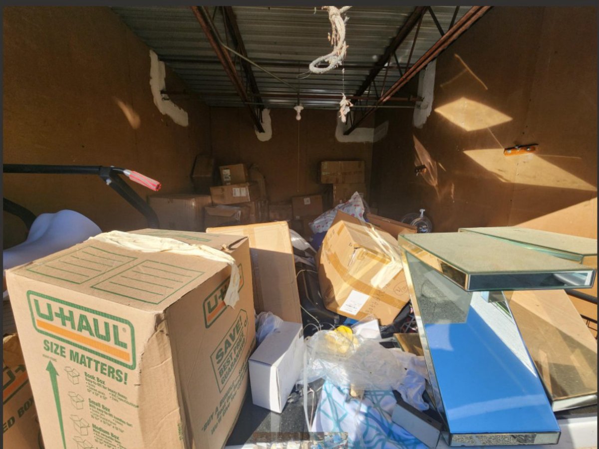 10 x 15 storage unit in Marietta, GA