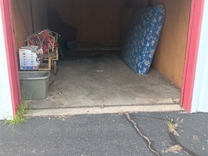 10 x 20 unit in Elkhart