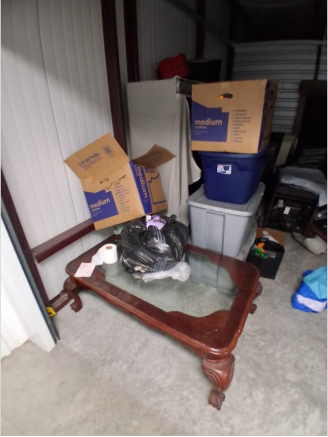 10 x 15 storage unit in Orlando, FL