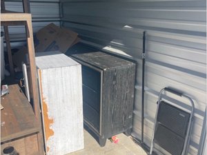 10 x 10 unit in Lexington