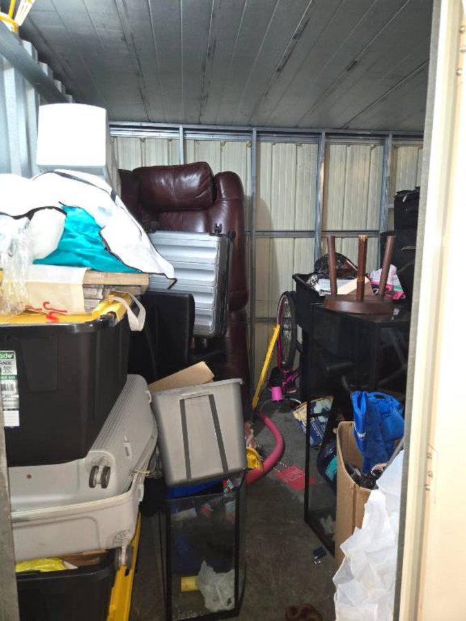 10 x 10 storage unit in Newport News, VA