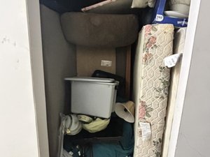 5 x 8 storage unit in Columbia, SC