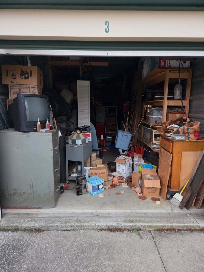 10 x 30 storage unit in Elyria, OH