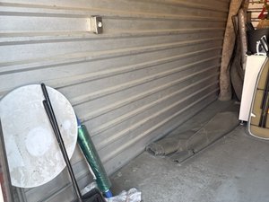 10 x 15 unit in Desert Hot Springs