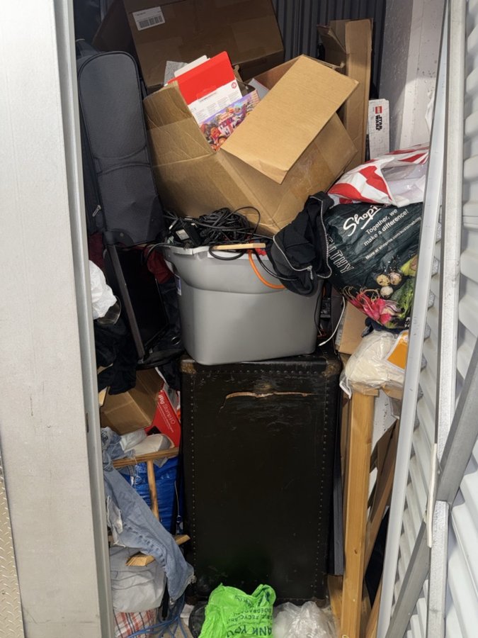 5 x 5 storage unit in Baltimore, MD
