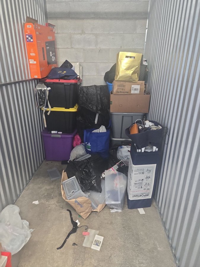 5 x 10 storage unit in Baltimore, MD