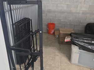 10 x 10 unit in Baltimore