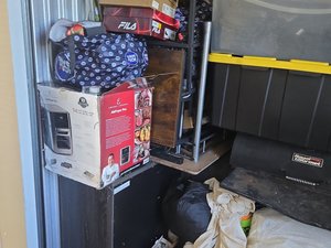 10 x 10 unit in Baltimore
