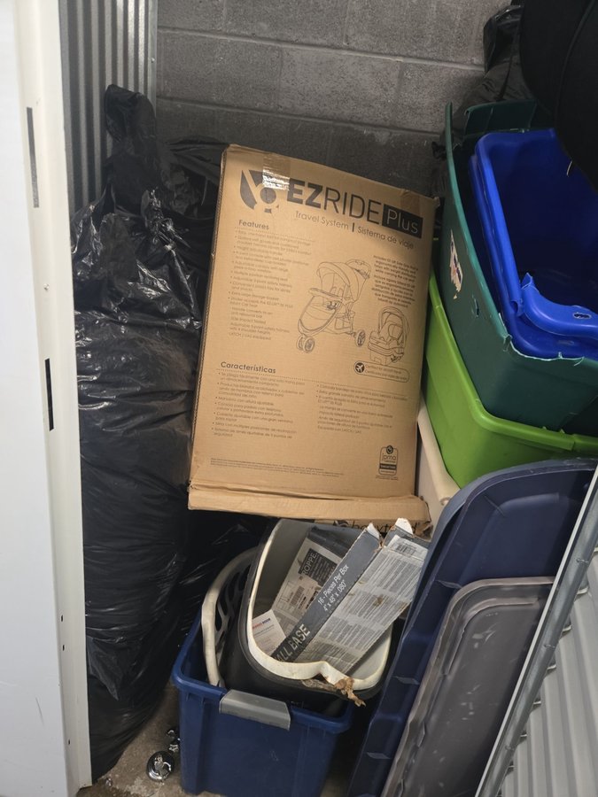 5 x 5 storage unit in Baltimore, MD