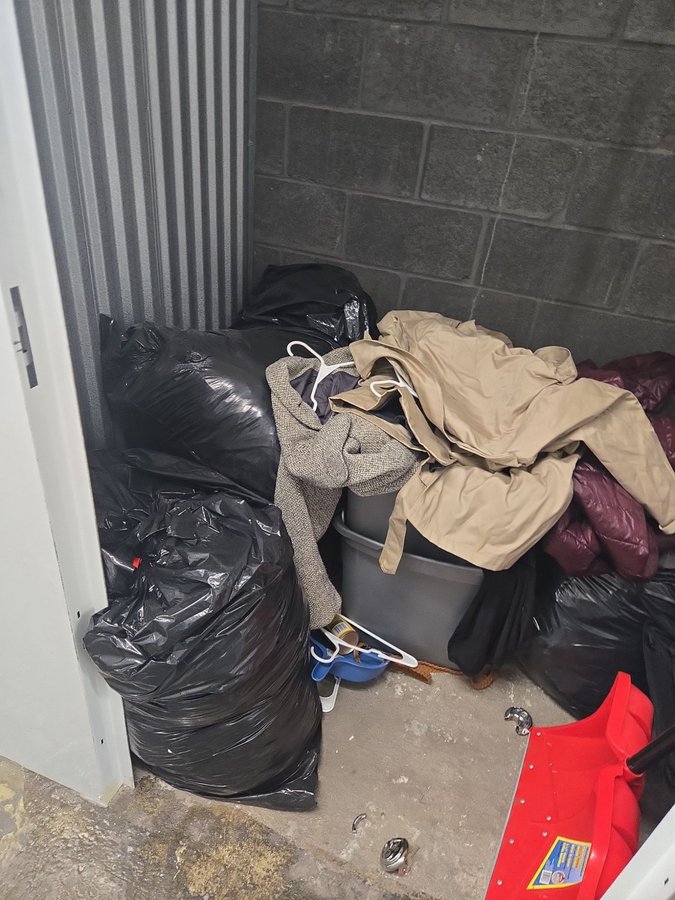 5 x 5 storage unit in Baltimore, MD