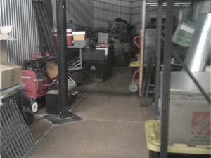 10 x 40 unit in Houston