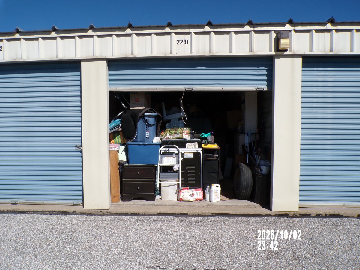 10 x 20 storage unit in Omaha, NE