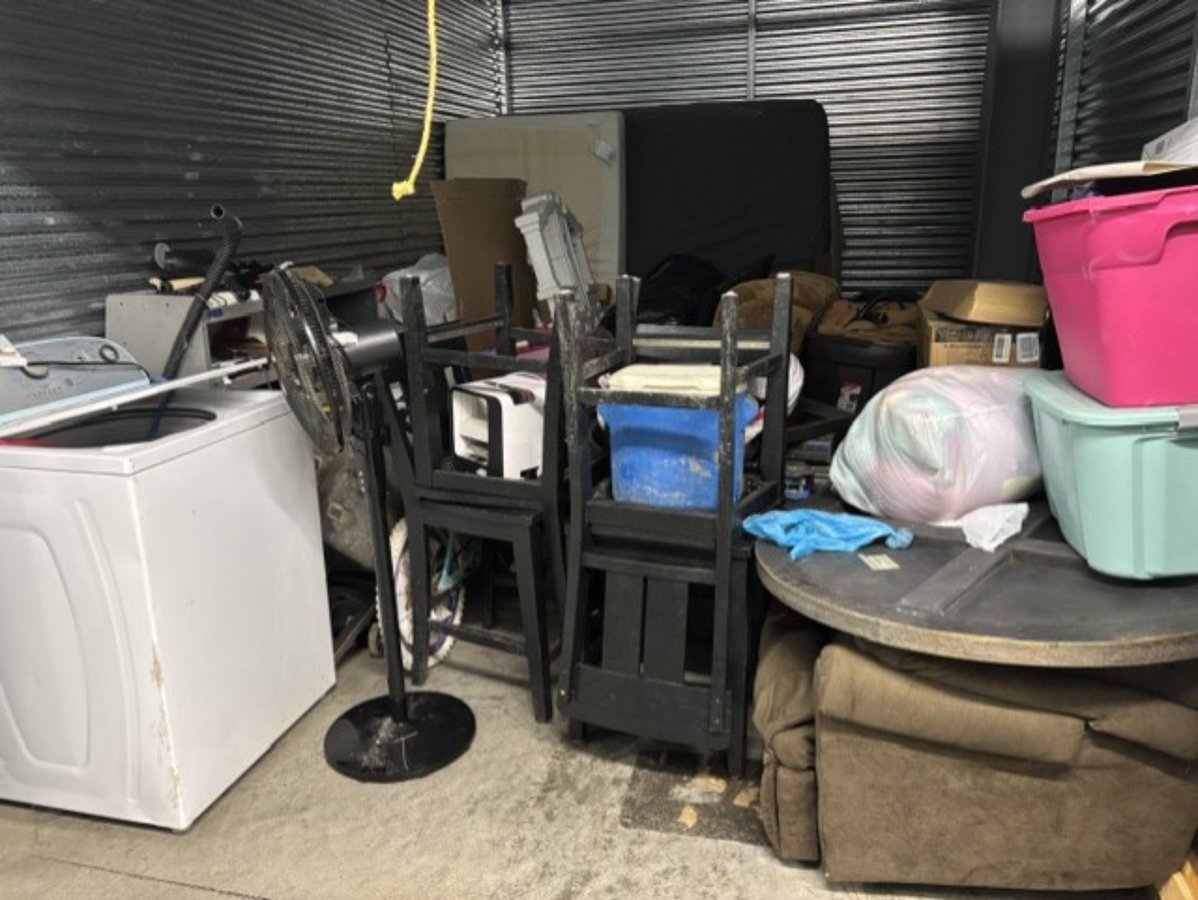 10 x 15 storage unit in Charlotte, NC