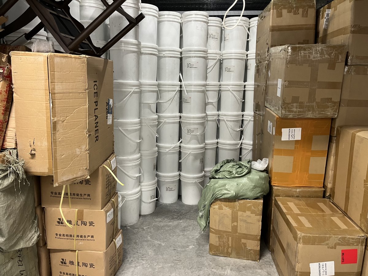 10 x 20 storage unit in Ashburn, VA
