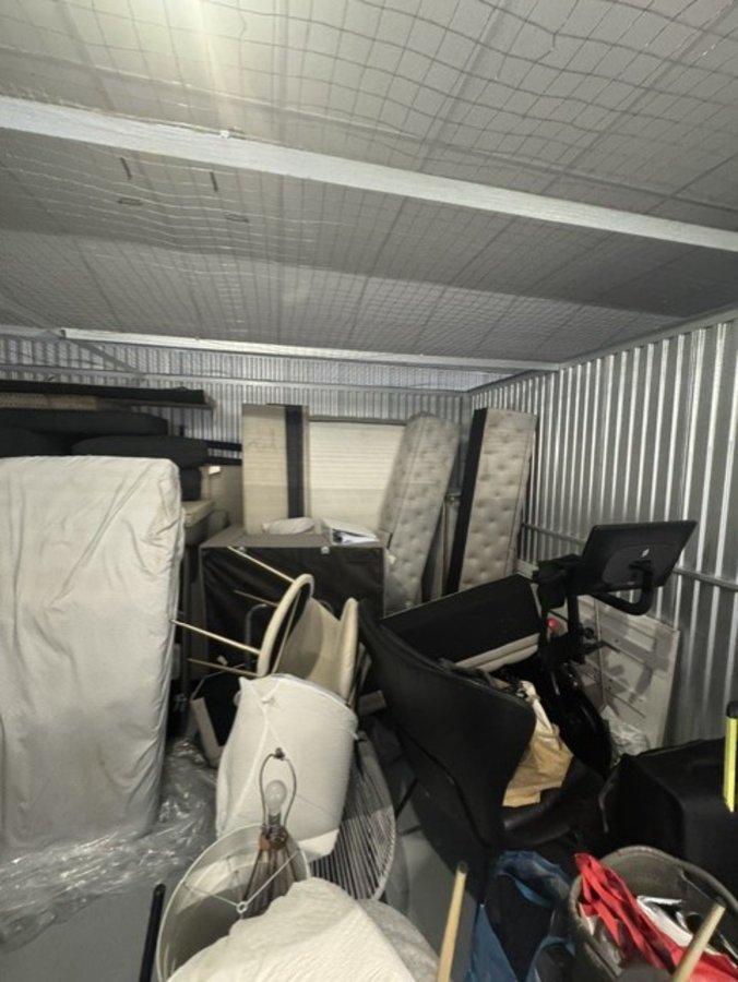15 x 15 storage unit in Mclean, VA