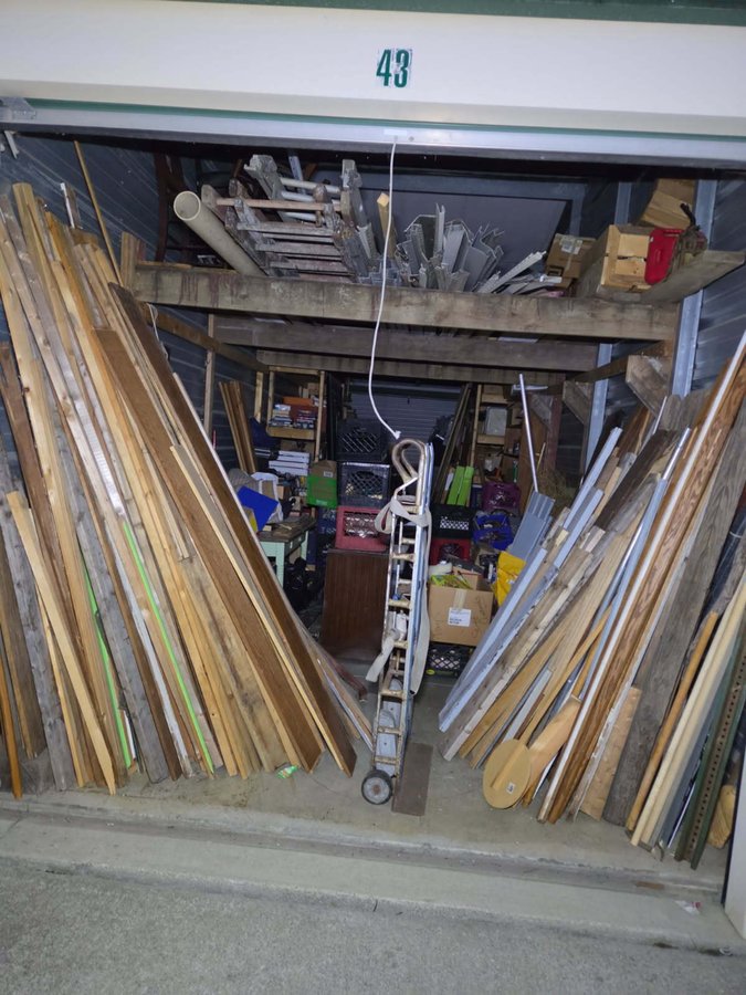 10 x 30 storage unit in Elyria, OH