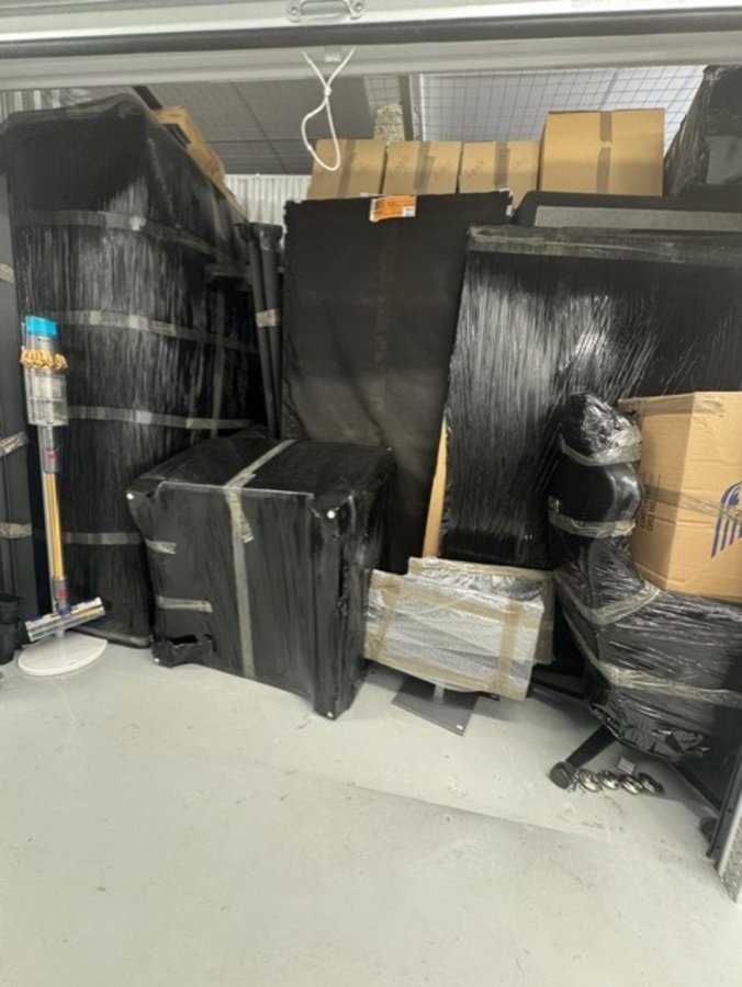 5 x 10 storage unit in Mclean, VA