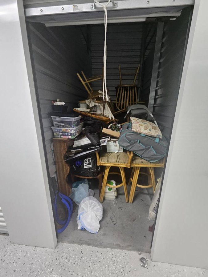 5 x 10 storage unit in La Plata, MD