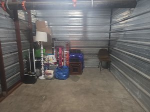 10 x 15 unit in Baltimore