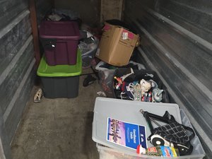 5 x 12 storage unit in Baltimore, MD