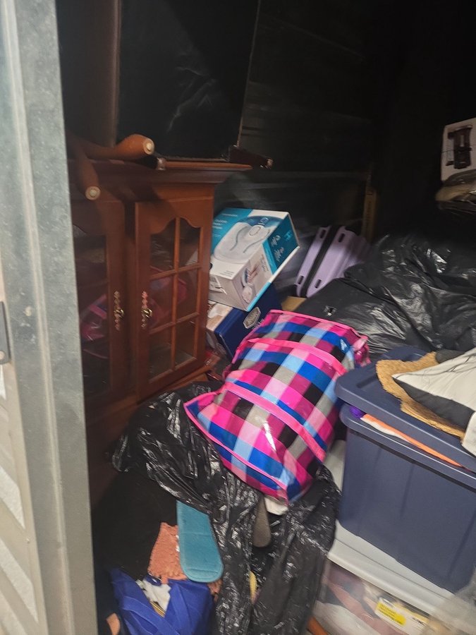 7 x 10 storage unit in Baltimore, MD