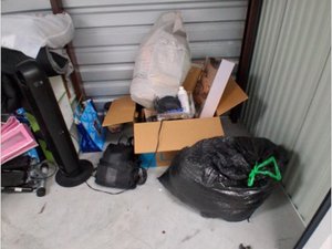5 x 10 storage unit in Orlando, FL