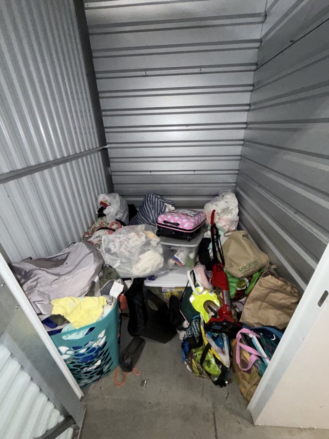 5 x 5 storage unit in Canoga Park, CA